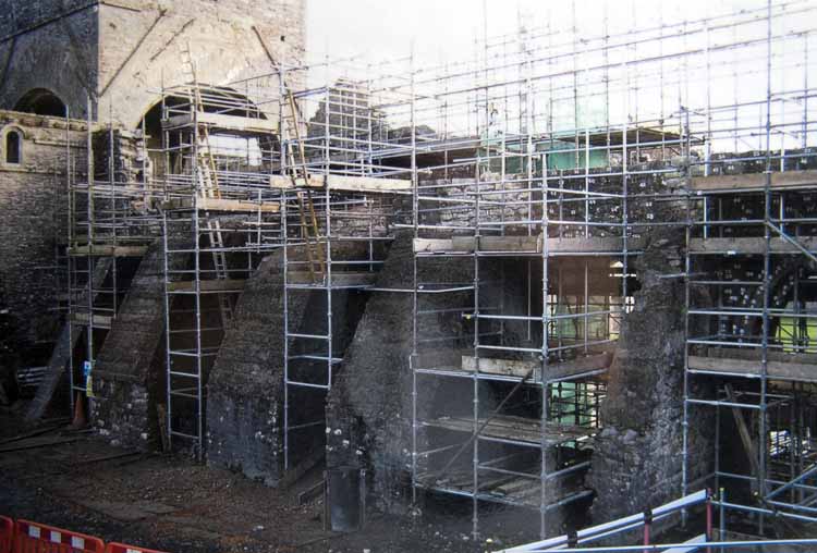 Boyle_Abbey_031_2013
