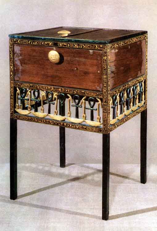 tutankhamun, camode type box