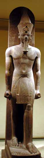 amenhotep III statue 1