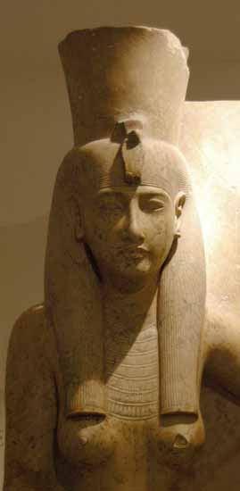 http://www.ancient-egypt.co.uk/luxor_museum/images/mut%201.jpg