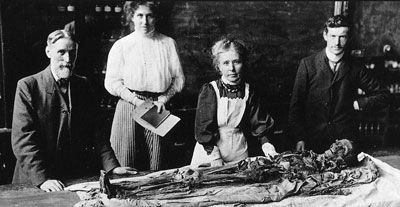 Margaret Murrey (third from left) and her colleagues in the Manchester Museum