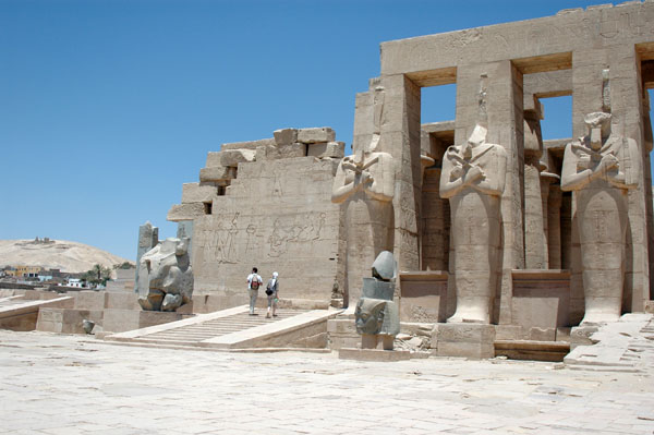 ramesseum_jul_2006_0023