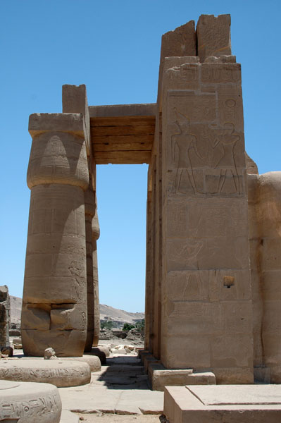 ramesseum_jul_2006_0084