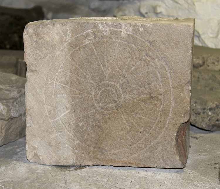 Boyle_Abbey_017_2013