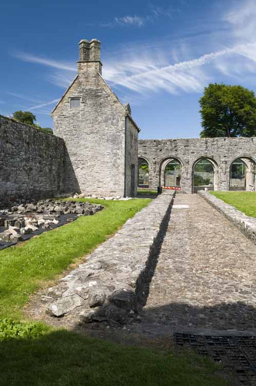 Boyle_Abbey_050_2013