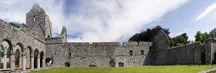 Boyle_Abbey_Panorama2