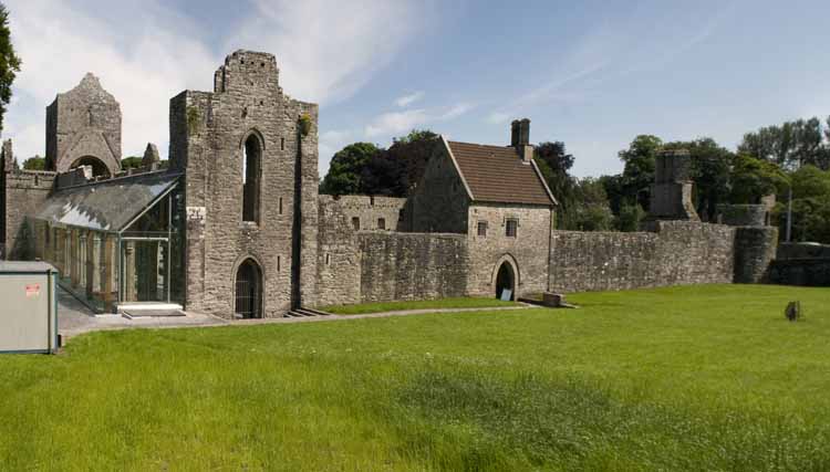 Boyle_Abbey_Panorama5