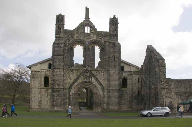 Kirstall_Abbey_66_2013