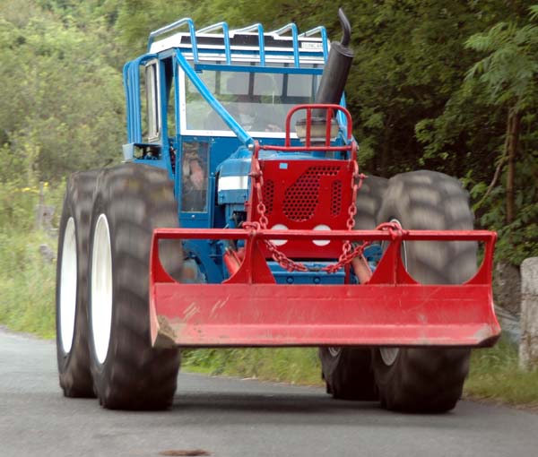Tractor
Pull,
June
2005
098