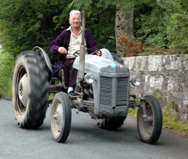 Tractor
Pull,
June
2005
103