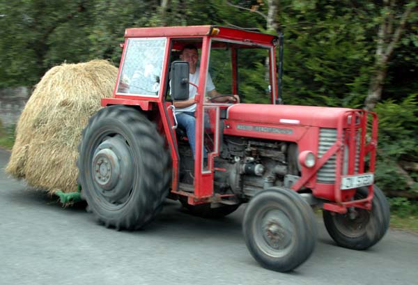 Tractor
Pull,
June
2005
108
