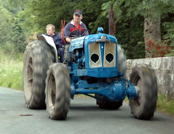 Tractor
Pull,
June
2005
118