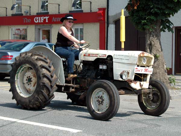 Tractor
Pull,
June
2005
175