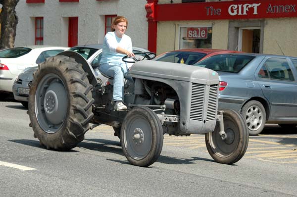 Tractor
Pull,
June
2005
201