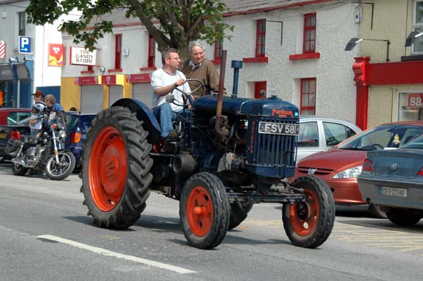 Tractor
Pull,
June
2005
207