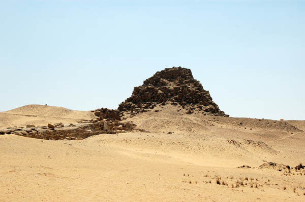 abusir_jul_2006_0002