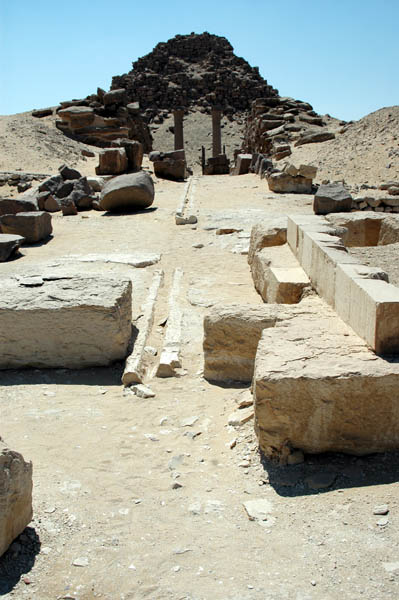 abusir_jul_2006_0008