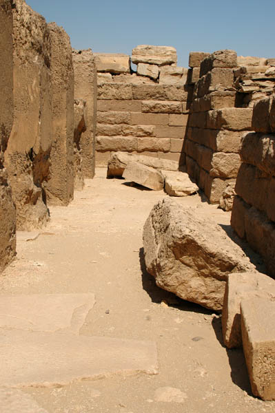 abusir_jul_2006_0071