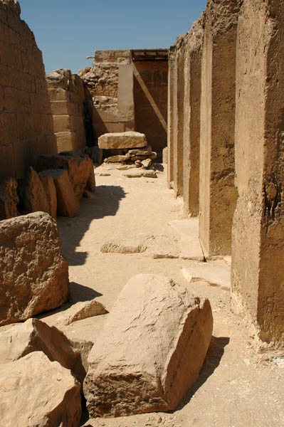 abusir_jul_2006_0072