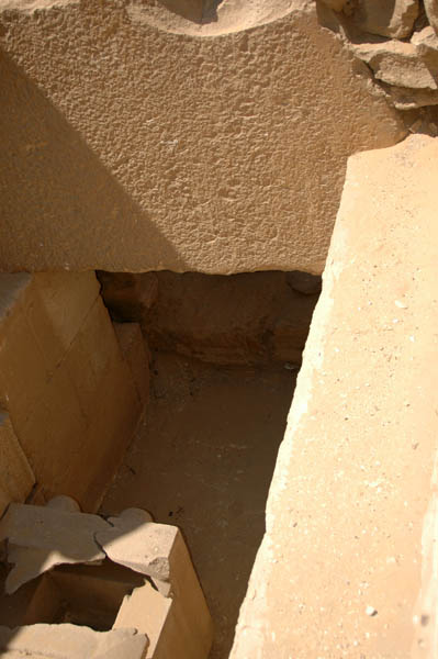 abusir_jul_2006_0080