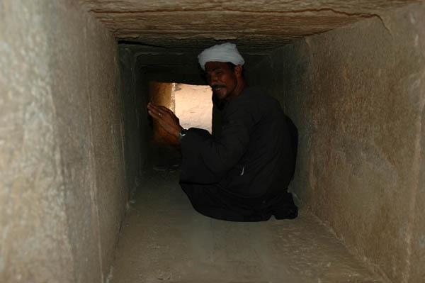abusir_jul_2006_0082