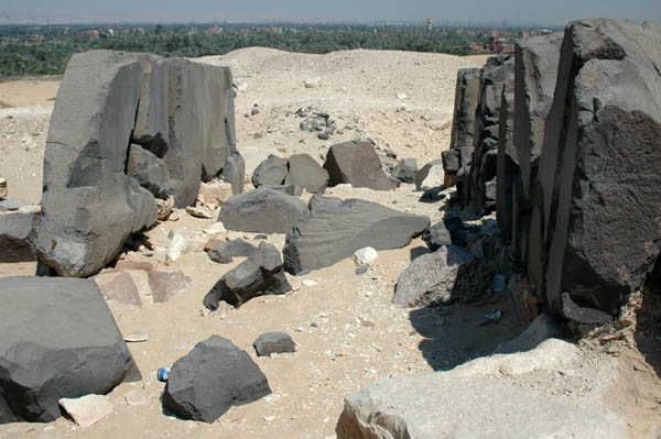 abusir_jul_2006_0128