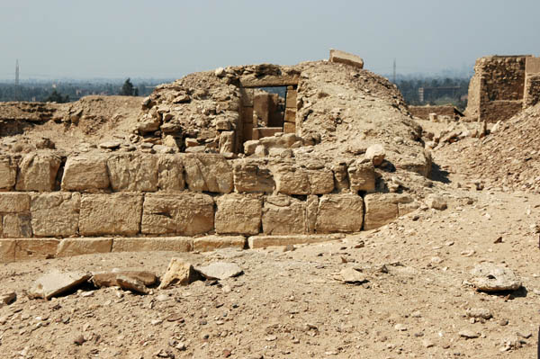 abusir_jul_2006_0136