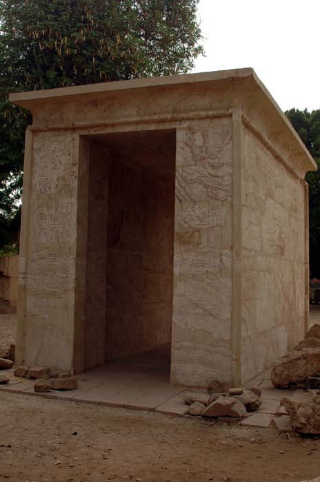 karnak_2004_117