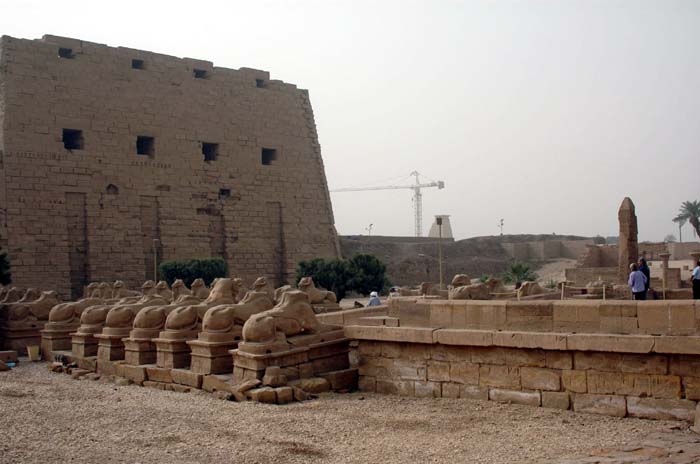 karnak_2004_146