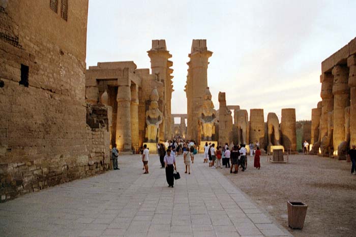 luxor_2002_006