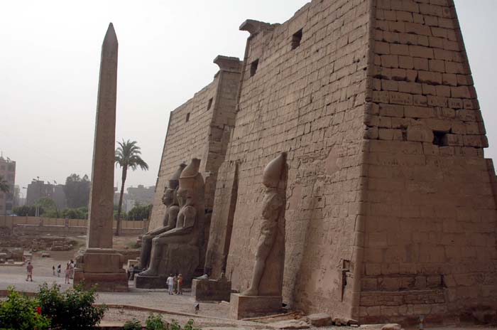 luxor_2004_005