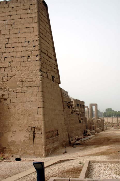 luxor_2004_008