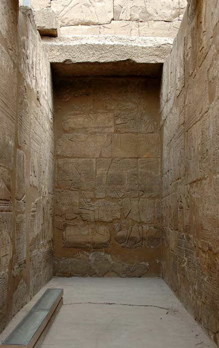 luxor_2004_057