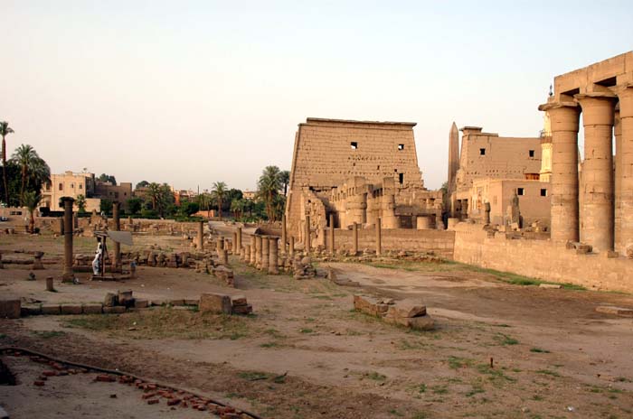 luxor_2004_081