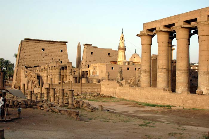 luxor_2004_083