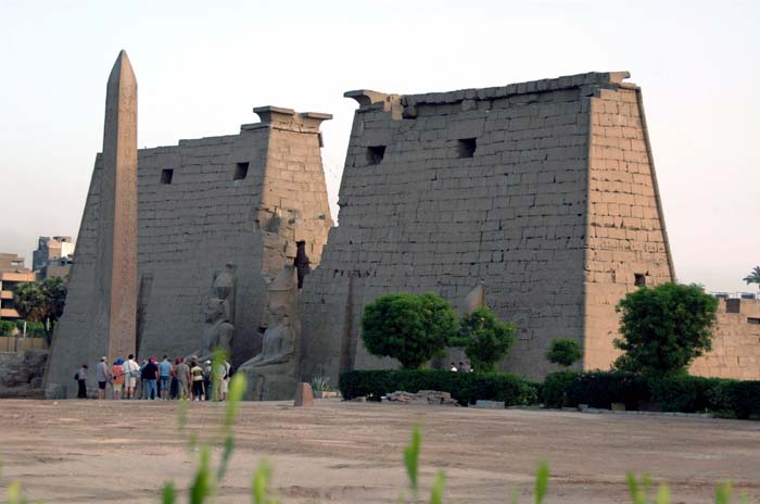 luxor_2004_093
