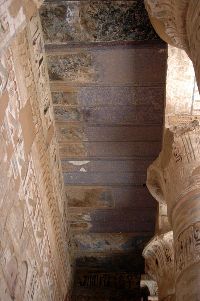 medinet_habu_jul_2006_0034