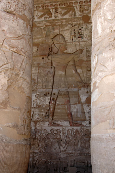 medinet_habu_jul_2006_0037
