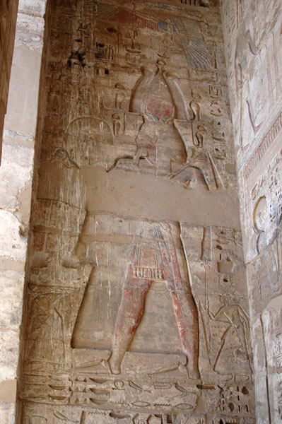 medinet_habu_jul_2006_0050