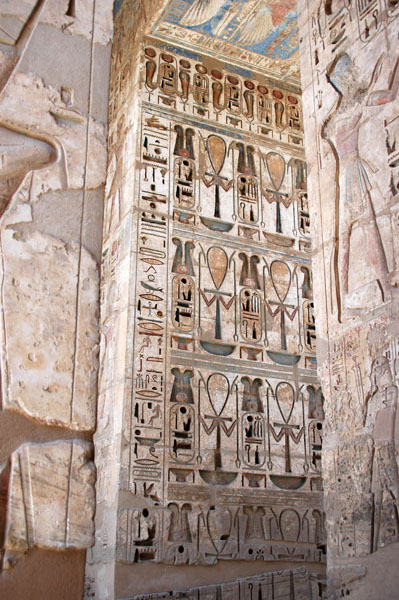 medinet_habu_jul_2006_0059