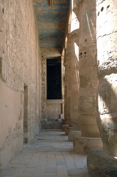 medinet_habu_jul_2006_0064