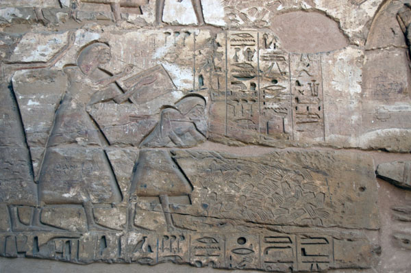medinet_habu_jul_2006_0065