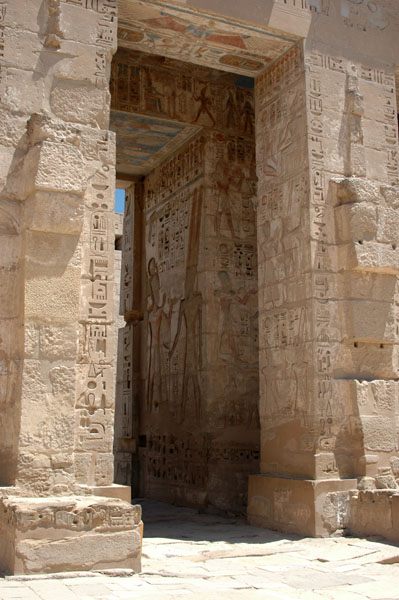 medinet_habu_jul_2006_0070