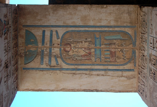 medinet_habu_jul_2006_0095