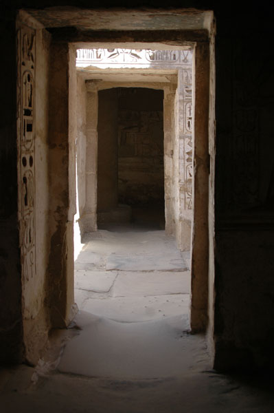 medinet_habu_jul_2006_0115