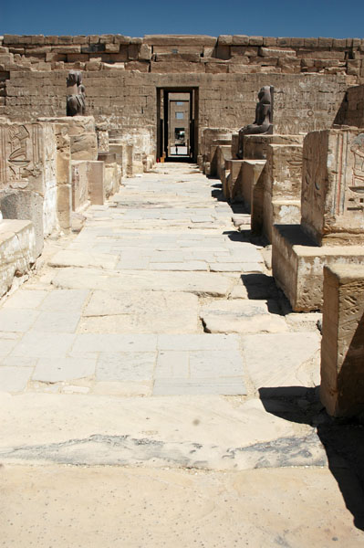 medinet_habu_jul_2006_0152