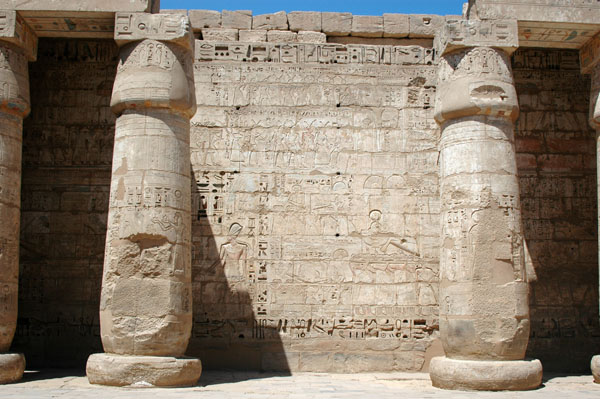 medinet_habu_jul_2006_0176