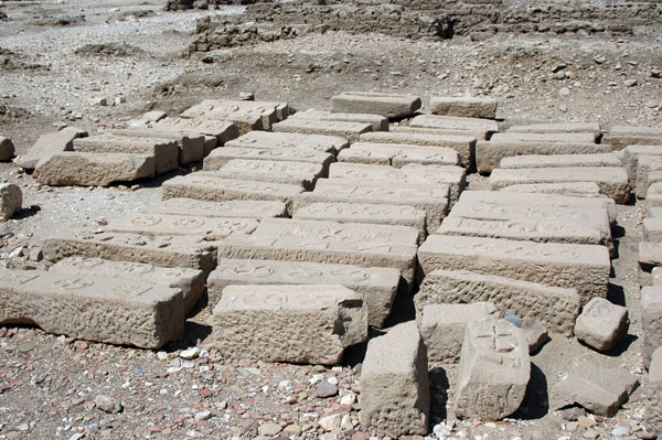 medinet_habu_jul_2006_0206