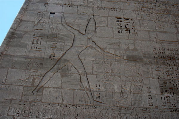 medinet_habu_jul_2006_0246