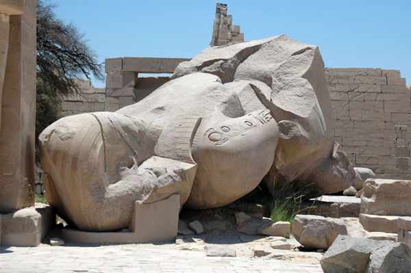 ramesseum_jul_2006_0090